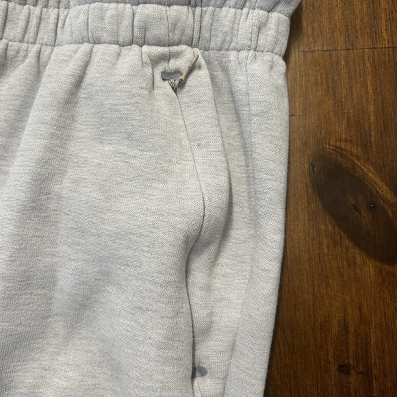 Gymshark Joggers Womens M Gray Fleece Sweatpants Drawstring Pockets Active *HOLE - Picture 6 of 16